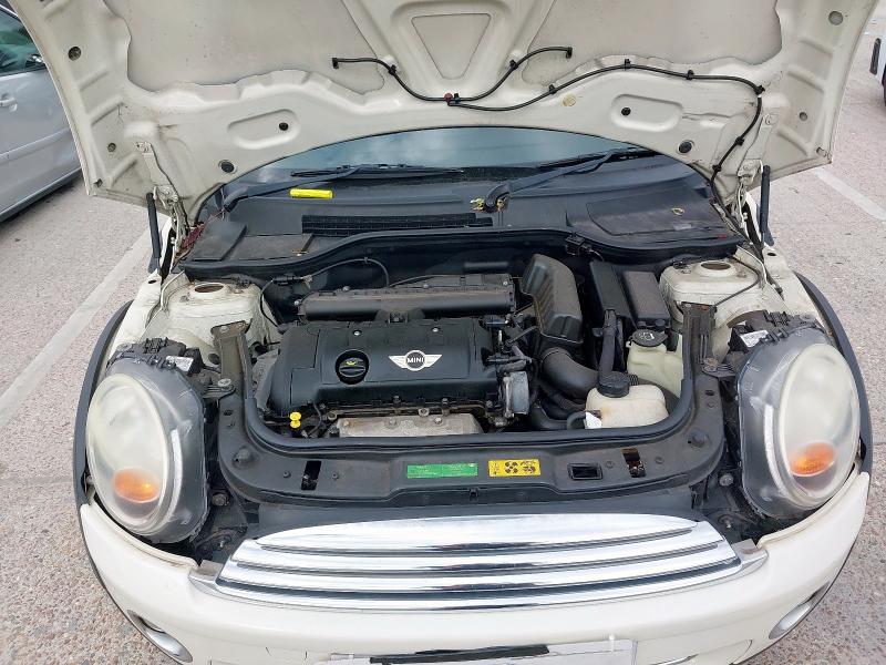 2008 MINI COOPER 