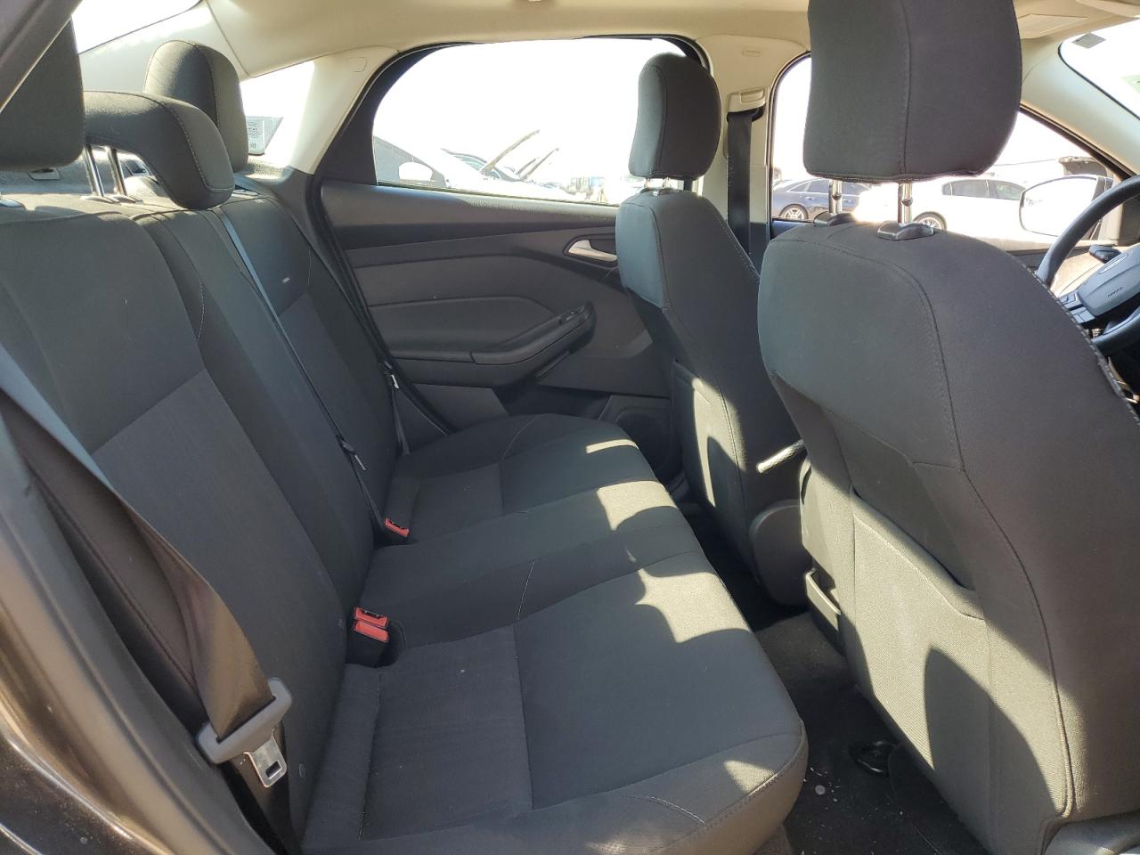 2017 Ford Focus Sel VIN: 1FADP3H21HL298417 Lot: 80699725
