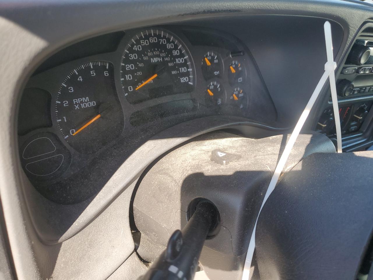 2003 Chevrolet Silverado K1500 VIN: 2GCEK19T431300880 Lot: 81948555