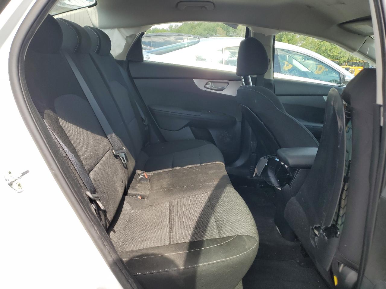 2023 Kia Forte Lx VIN: 3KPF24AD7PE516225 Lot: 71810585