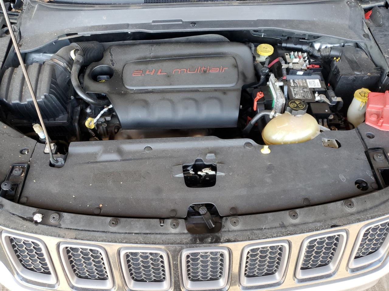 2019 Jeep Compass Trailhawk VIN: 3C4NJDDBXKT733409 Lot: 84466065