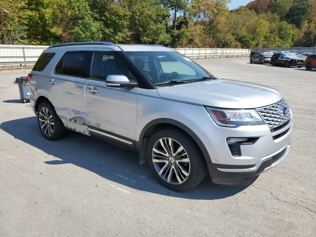  FORD EXPLORER 2018 Srebrny