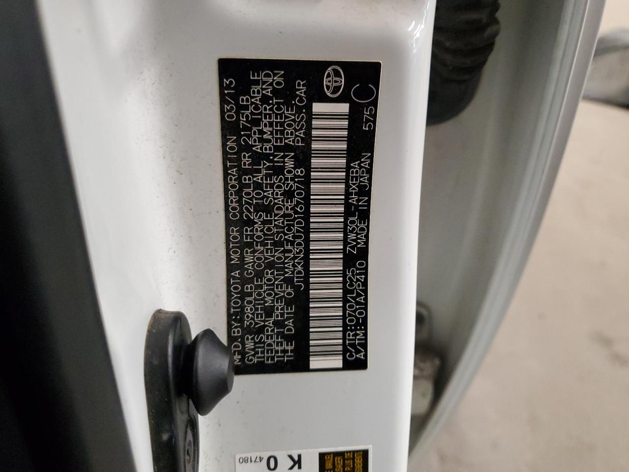 2013 Toyota Prius VIN: JTDKN3DU7D1670718 Lot: 81161595