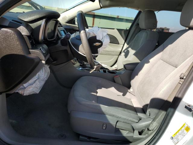  CHEVROLET MALIBU 2015 White