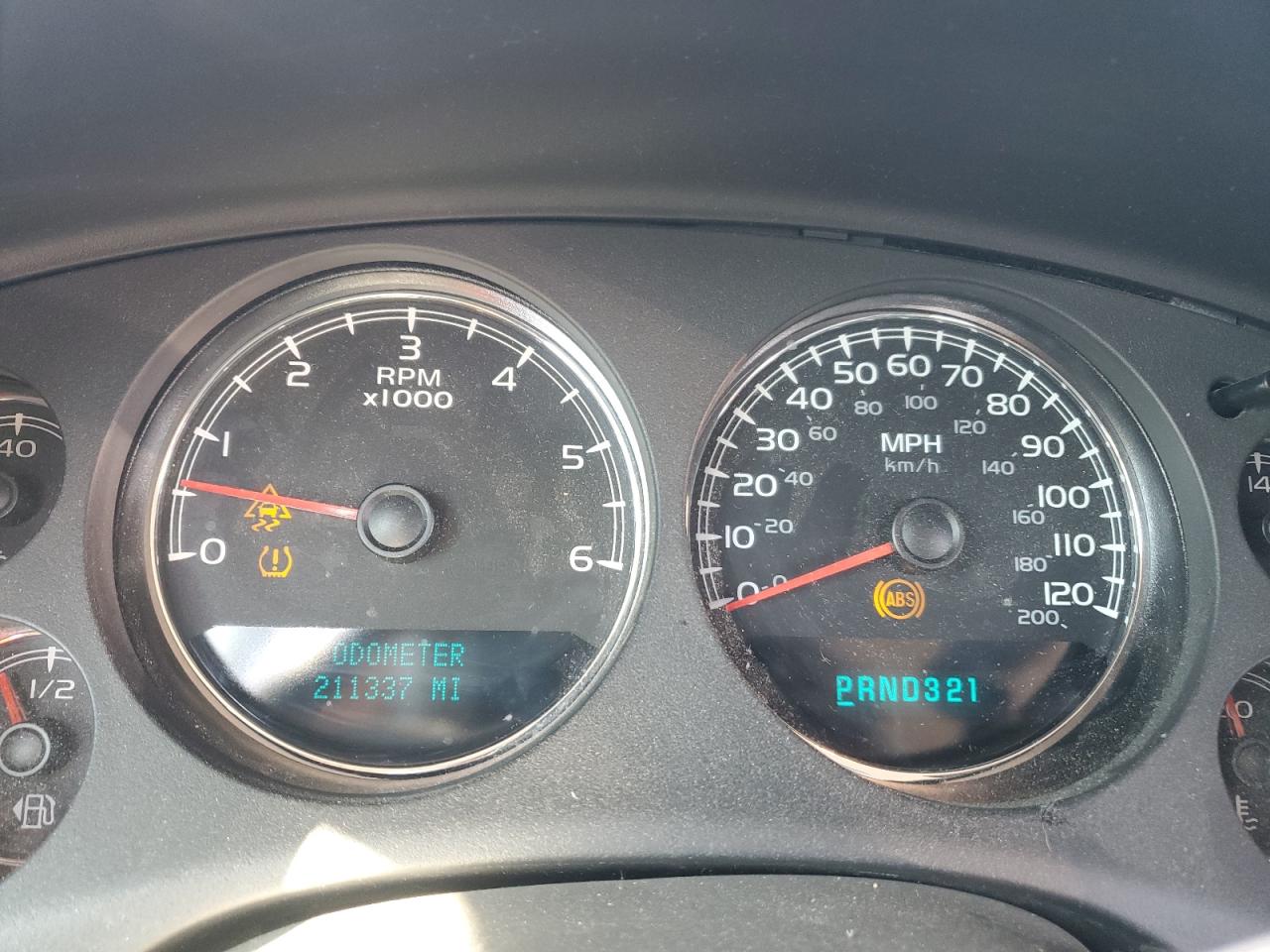 2007 Chevrolet Tahoe C1500 VIN: 1GNFC13097J390188 Lot: 70835175