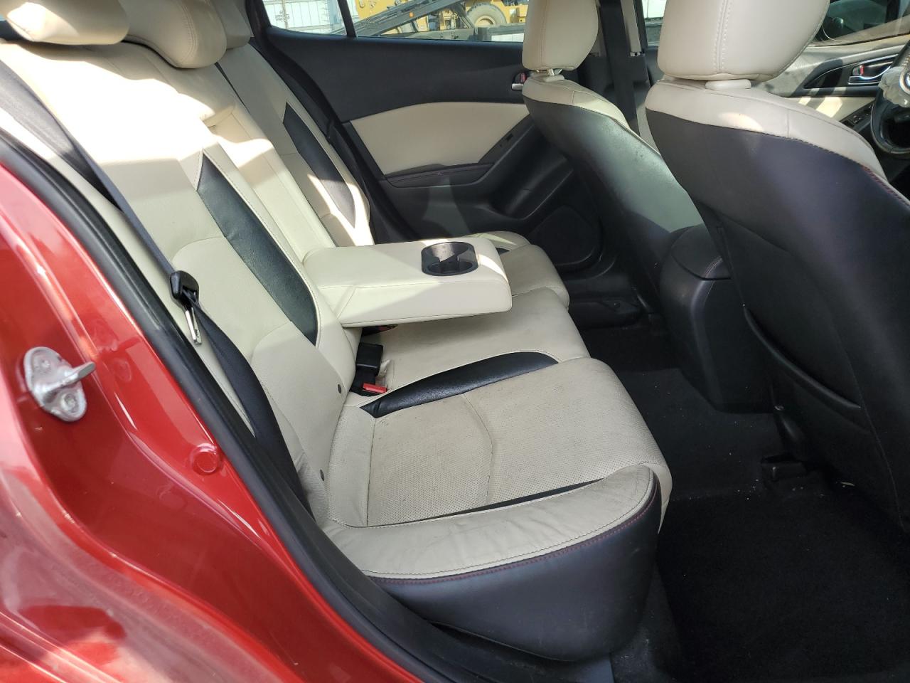 2015 Mazda 3 Grand Touring VIN: JM1BM1W39F1240400 Lot: 81922015