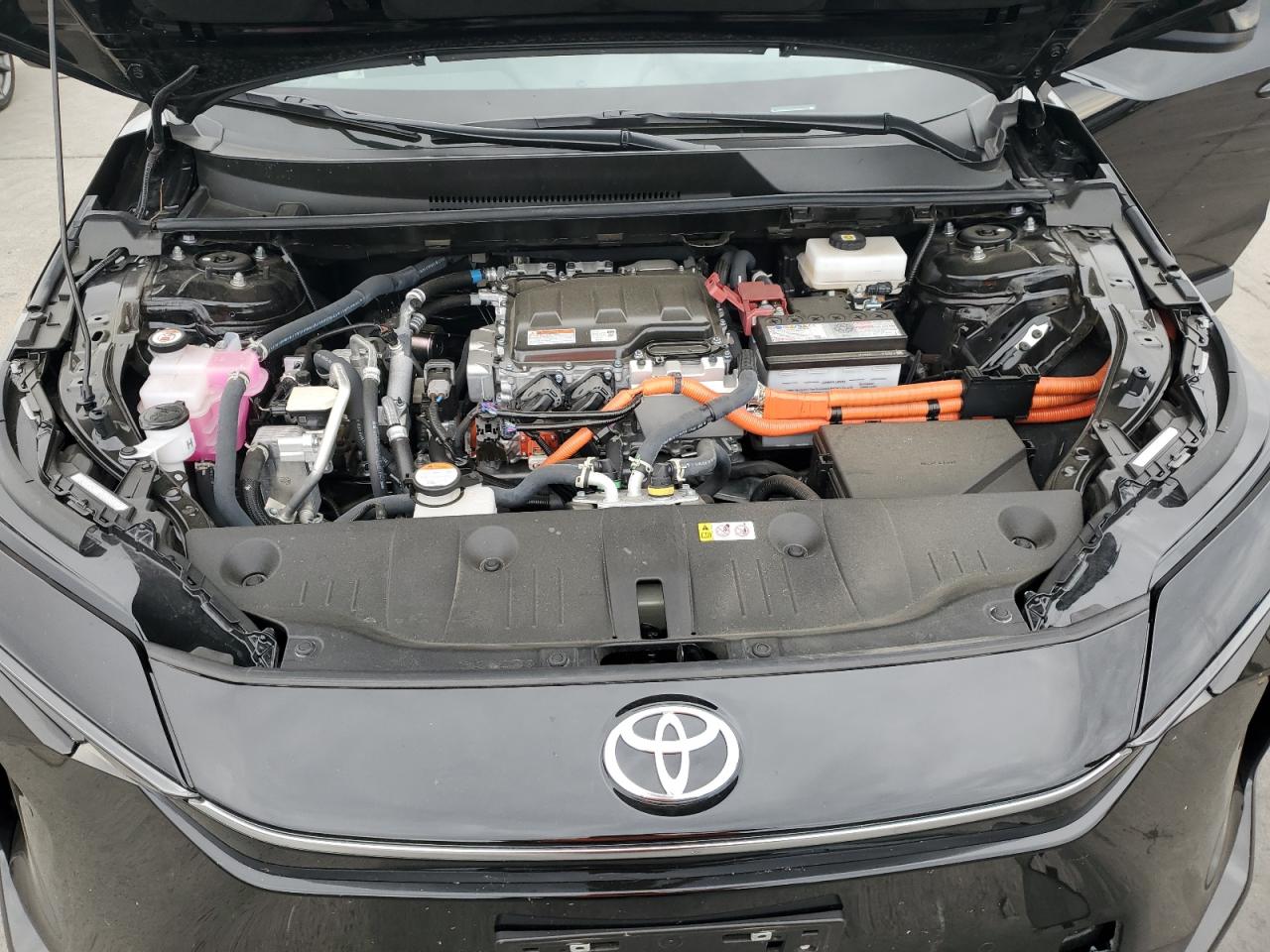 2024 Toyota Bz4X Xle VIN: JTMABACA1RA086547 Lot: 81768595