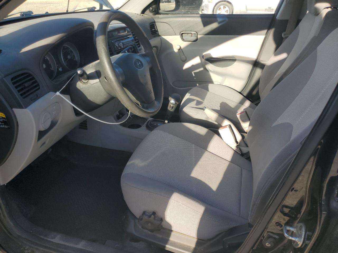 2009 Hyundai Accent Gls VIN: KMHCN46C69U287255 Lot: 82108655