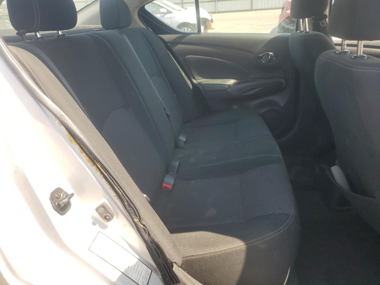 2017 Nissan Versa S VIN: 3N1CN7AP0HL876572 Lot: 80360575