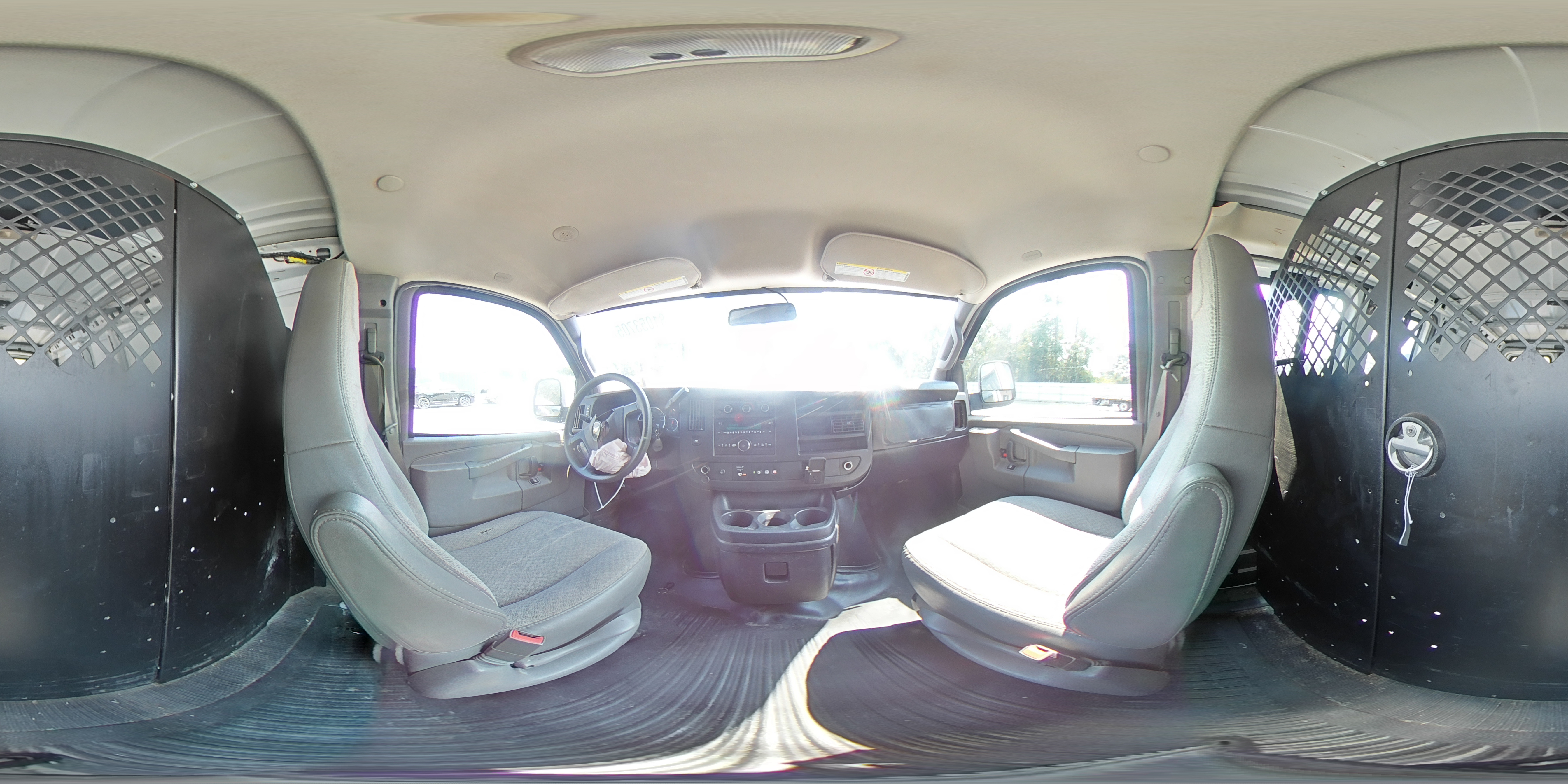 2019 Chevrolet Express G2500 VIN: 1GCWGAFP0K1168542 Lot: 81053705