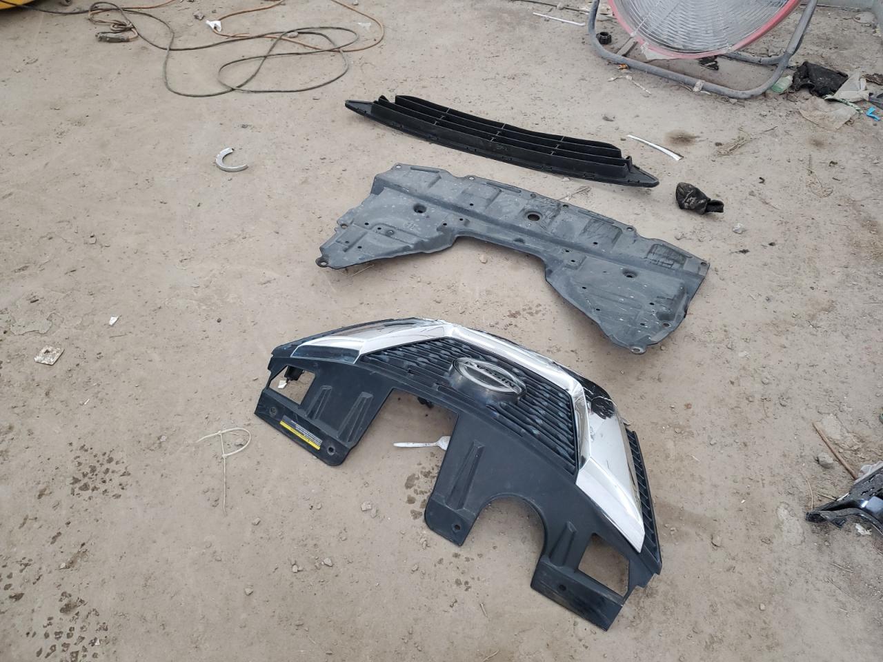 2018 Nissan Rogue S VIN: KNMAT2MV4JP593528 Lot: 80945625