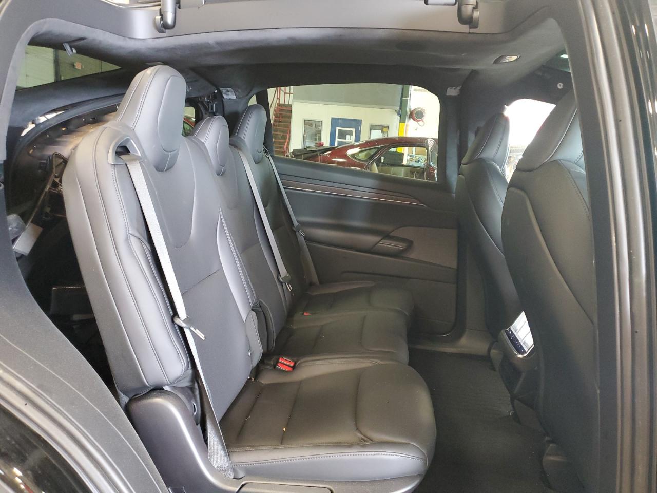 2023 Tesla Model X VIN: 7SAXCDE58PF427636 Lot: 81063615