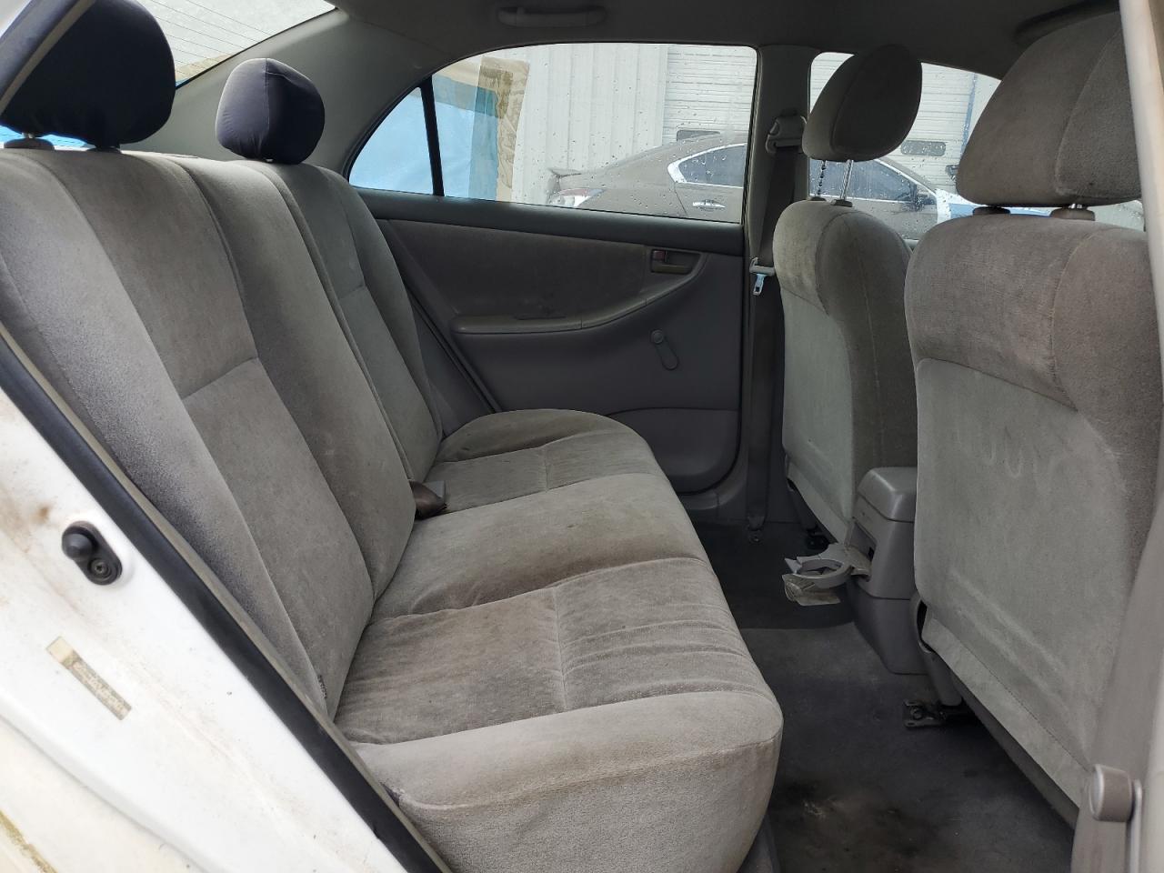 2004 Toyota Corolla Ce VIN: JTDBR32E142043118 Lot: 82124485