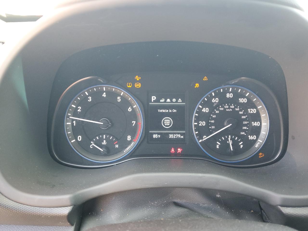 2019 Hyundai Kona Limited VIN: KM8K33A53KU215181 Lot: 81497995