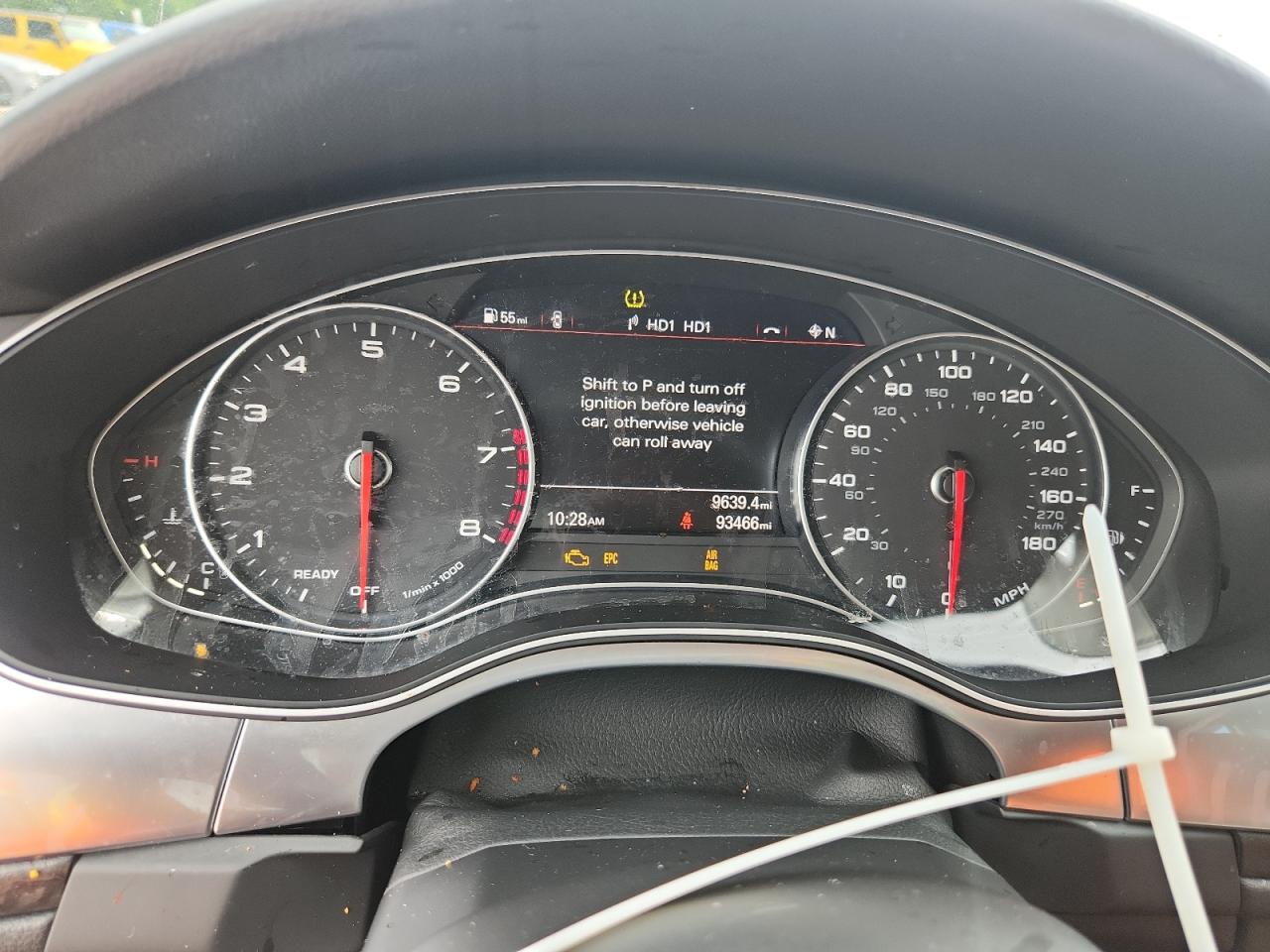 Фото: WAUC8AFC9HN118539