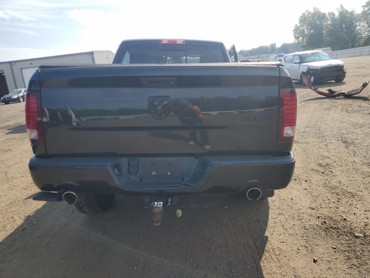 2015 Ram 1500 St VIN: 3C6JR7ATXFG616411 Lot: 81657385