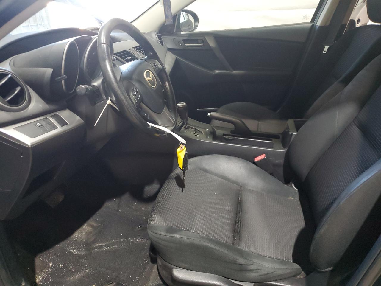 2012 Mazda 3 I VIN: JM1BL1V83C1613989 Lot: 84265525