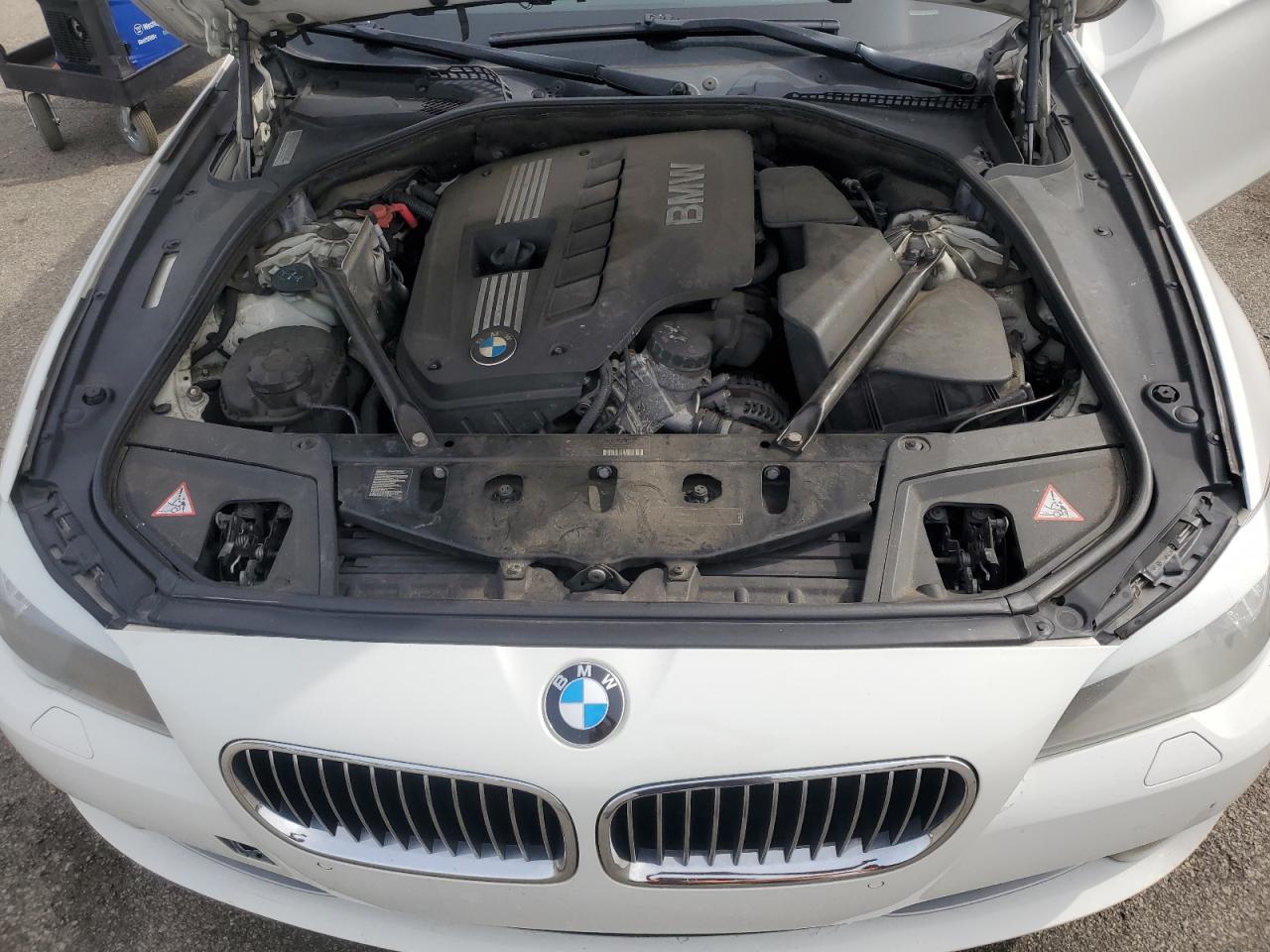 2011 BMW 528 I VIN: WBAFR1C54BDJ97986 Lot: 84646795