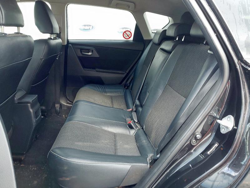 2015 TOYOTA AURIS EXCEL