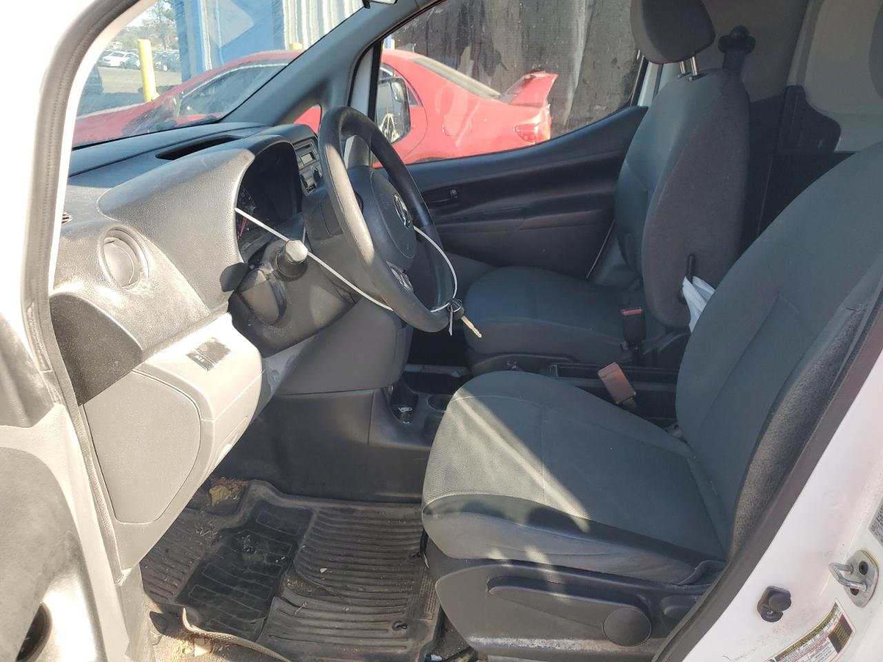 2014 Nissan Nv200 2.5S VIN: 3N6CM0KN1EK692650 Lot: 70727995