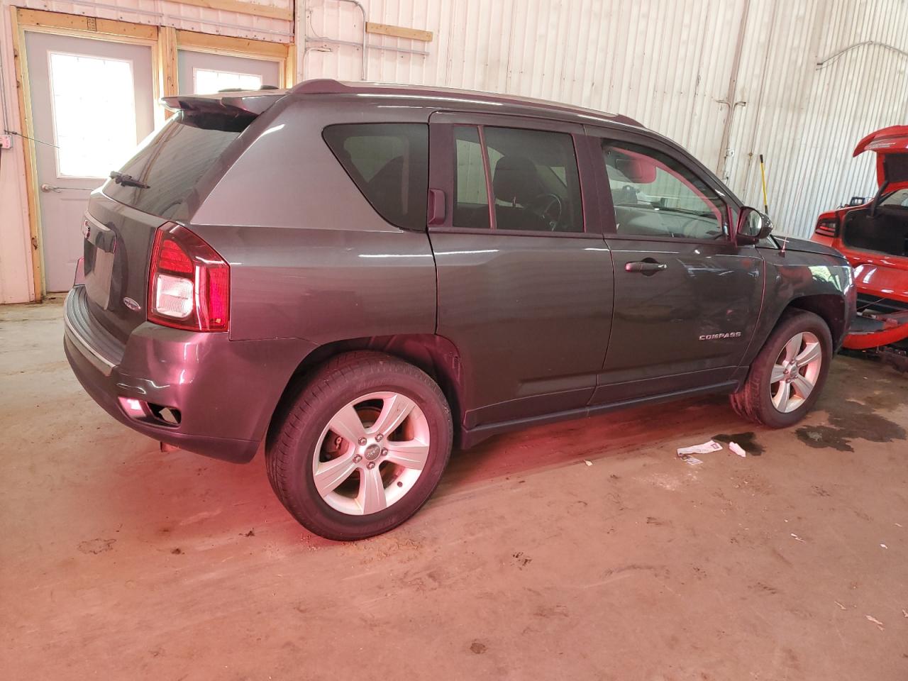 2015 Jeep Compass Latitude 1C4NJDEB1FD394100 photo #4