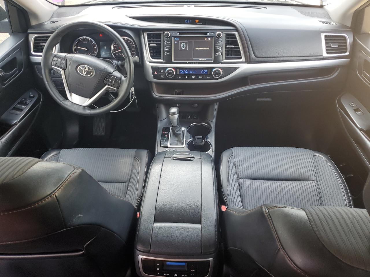 2016 Toyota Highlander Le VIN: 5TDBKRFHXGS244122 Lot: 71398305