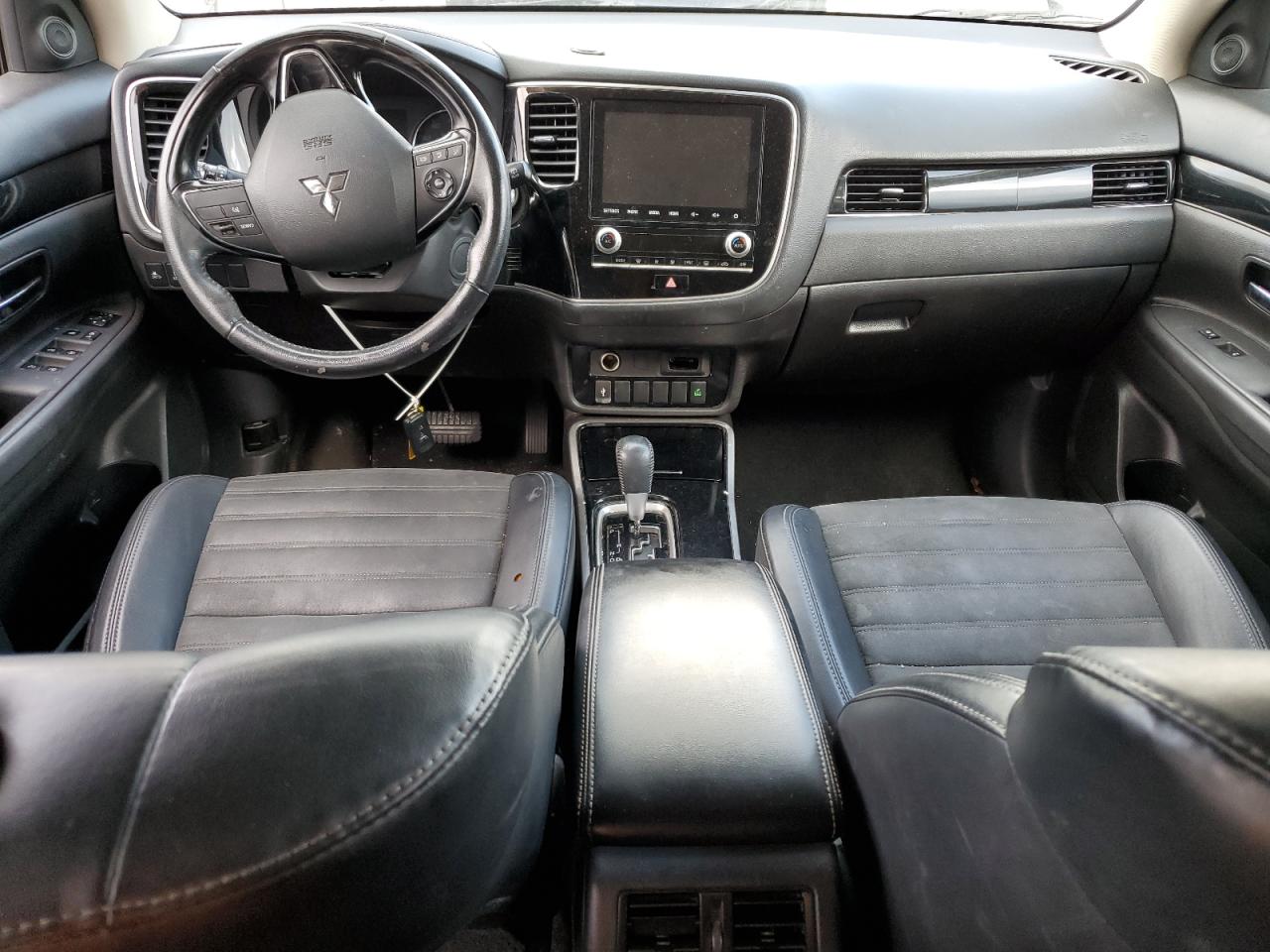 2020 Mitsubishi Outlander Se VIN: JA4AD3A30LZ043735 Lot: 83865975