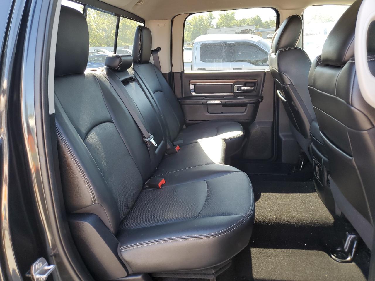 2016 Ram 1500 Laramie VIN: 1C6RR7NT2GS217418 Lot: 84216465