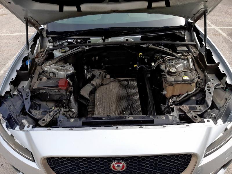 2018 JAGUAR F-PACE R-SPORT AWD D AUTO 