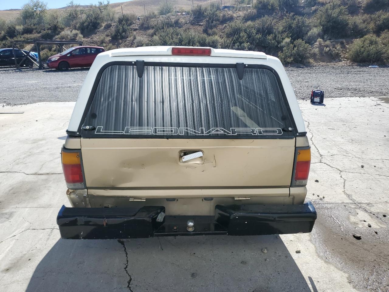 1987 Mazda B2000 Long Bed VIN: JM2UF2111H0503482 Lot: 82133315