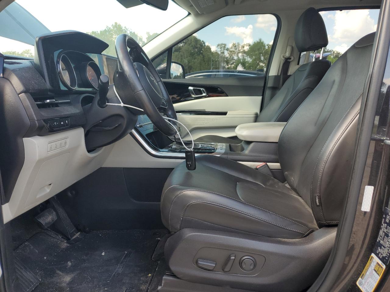 2023 Kia Carnival Ex VIN: KNDNC5H34P6300690 Lot: 81852765