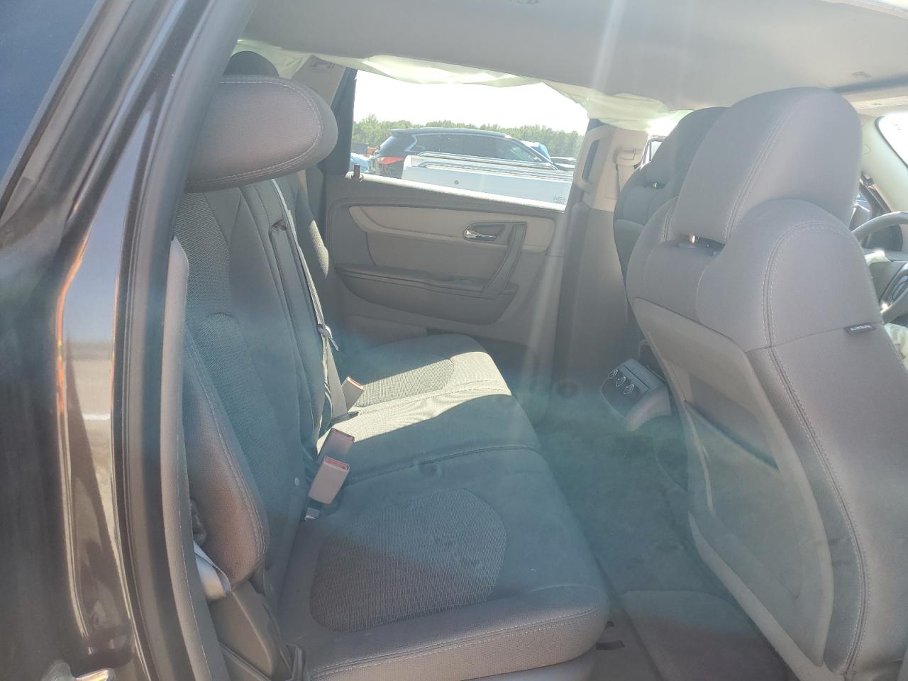 2013 Chevrolet Traverse Ls VIN: 1GNKRFKD9DJ111378 Lot: 81923265