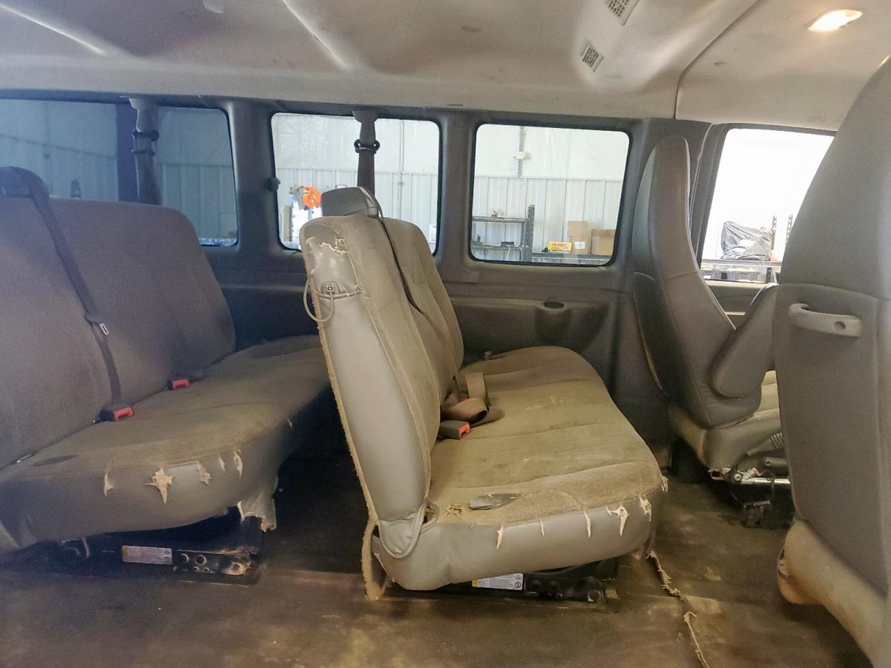 2021 Chevrolet Express G3500 Lt VIN: 1GAZGPFP3M1215543 Lot: 84222435