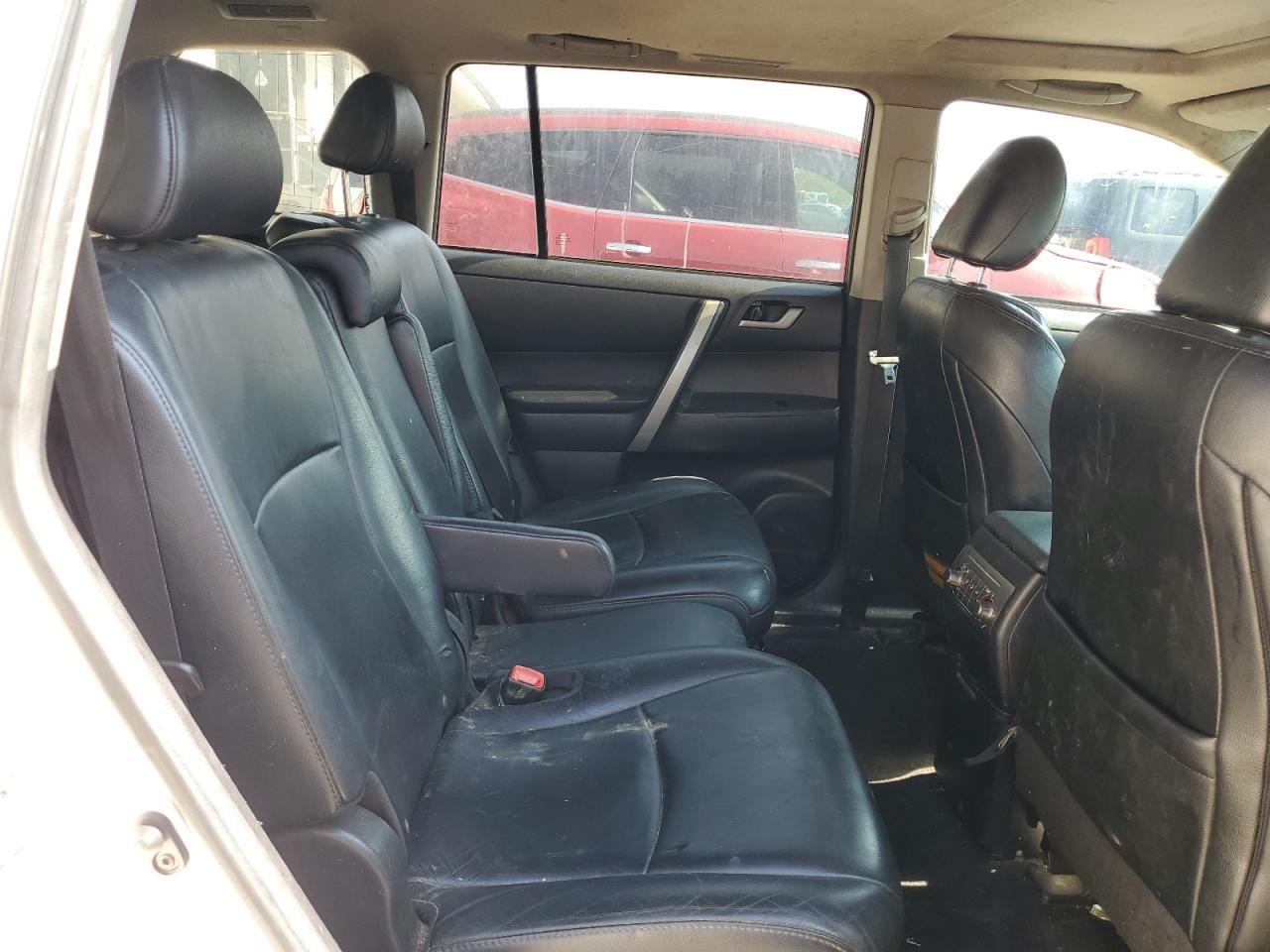 2012 Toyota Highlander Base VIN: 5TDBK3EH9CS134123 Lot: 81112235