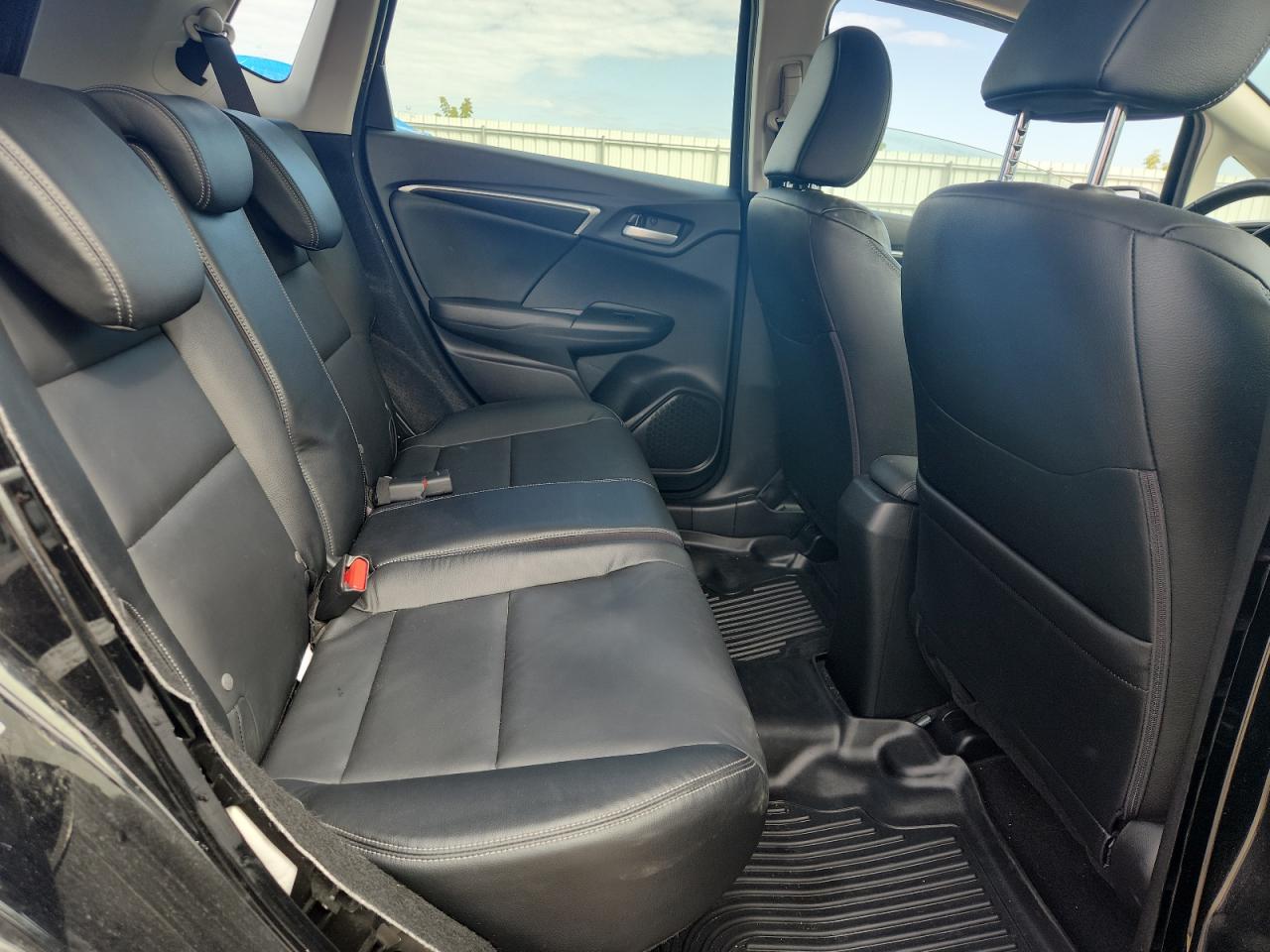 2017 Honda Fit Ex VIN: JHMGK5H83HS002520 Lot: 71975655