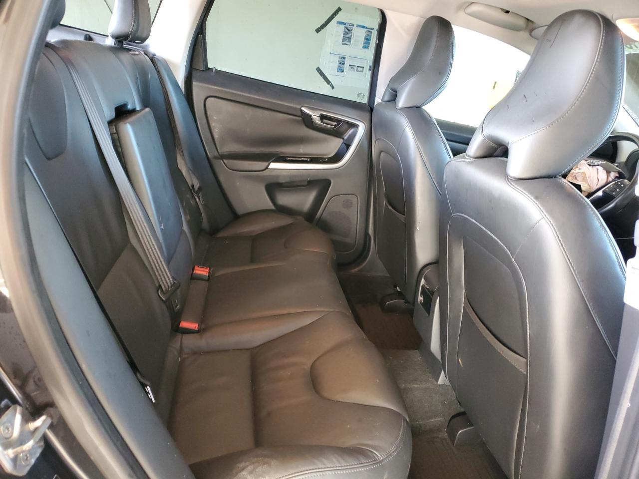 2015 Volvo Xc60 T5 Premier VIN: YV440MDK7F2658350 Lot: 81803705