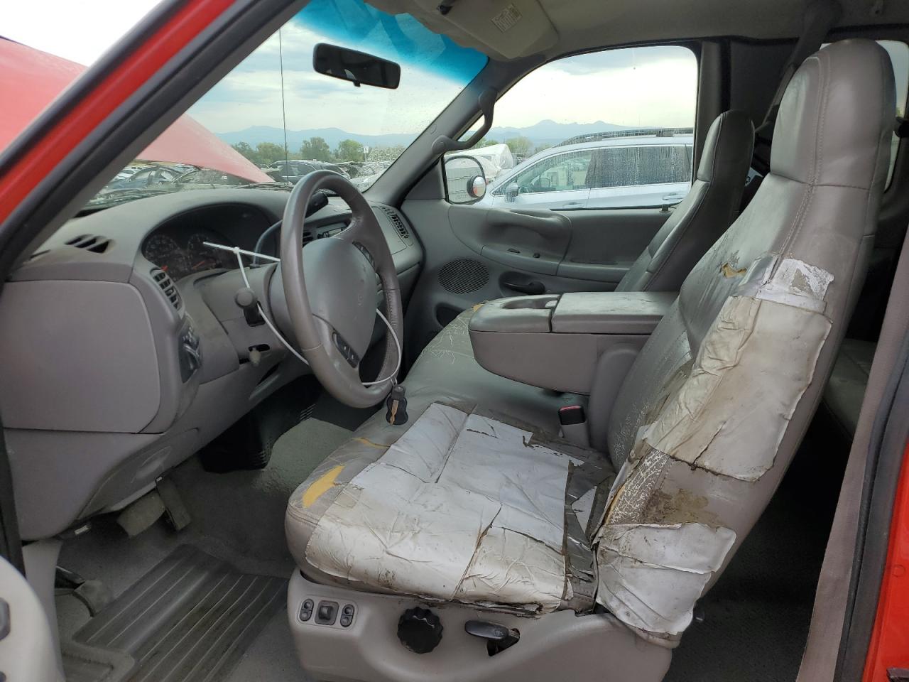 1998 Ford F150 VIN: 1FTRX08L1WKB37379 Lot: 70962975