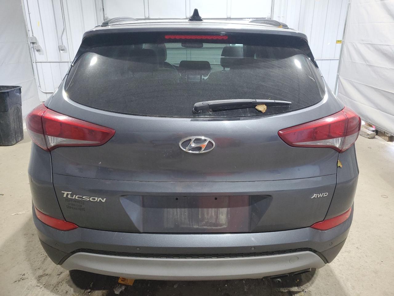 2018 Hyundai Tucson Value VIN: KM8J3CA23JU800505 Lot: 71951965
