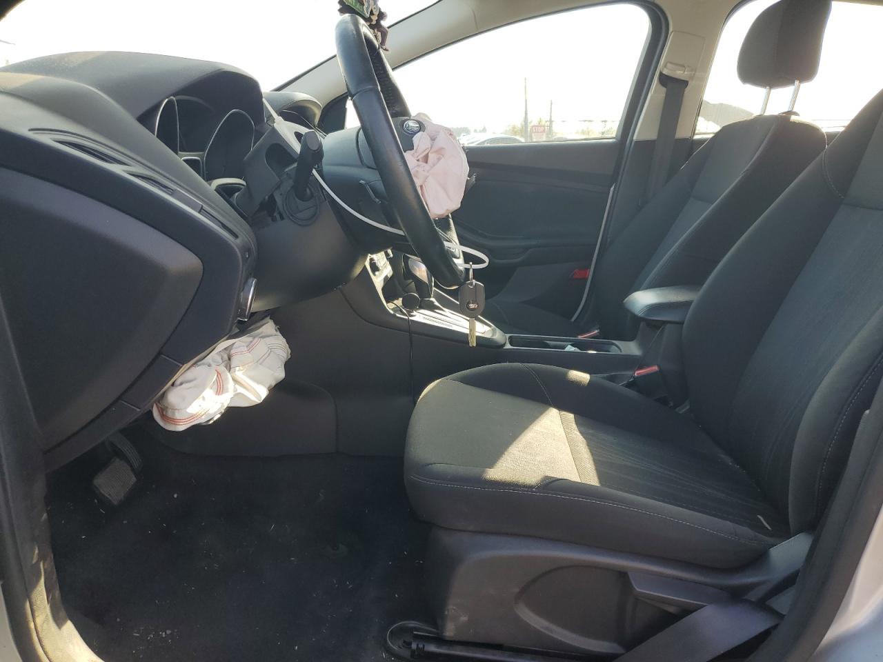 2015 Ford Focus Se VIN: 1FADP3F23FL300930 Lot: 81479815