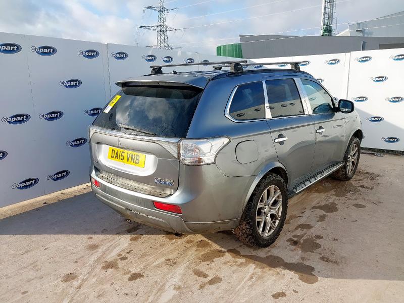 2015 MITSUBISHI OUTLANDER GX 4H PHEV AUTO 