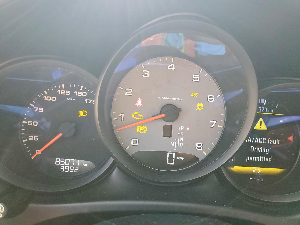 2018 Porsche Macan S VIN: WP1AB2A56JLB38354 Lot: 81849605