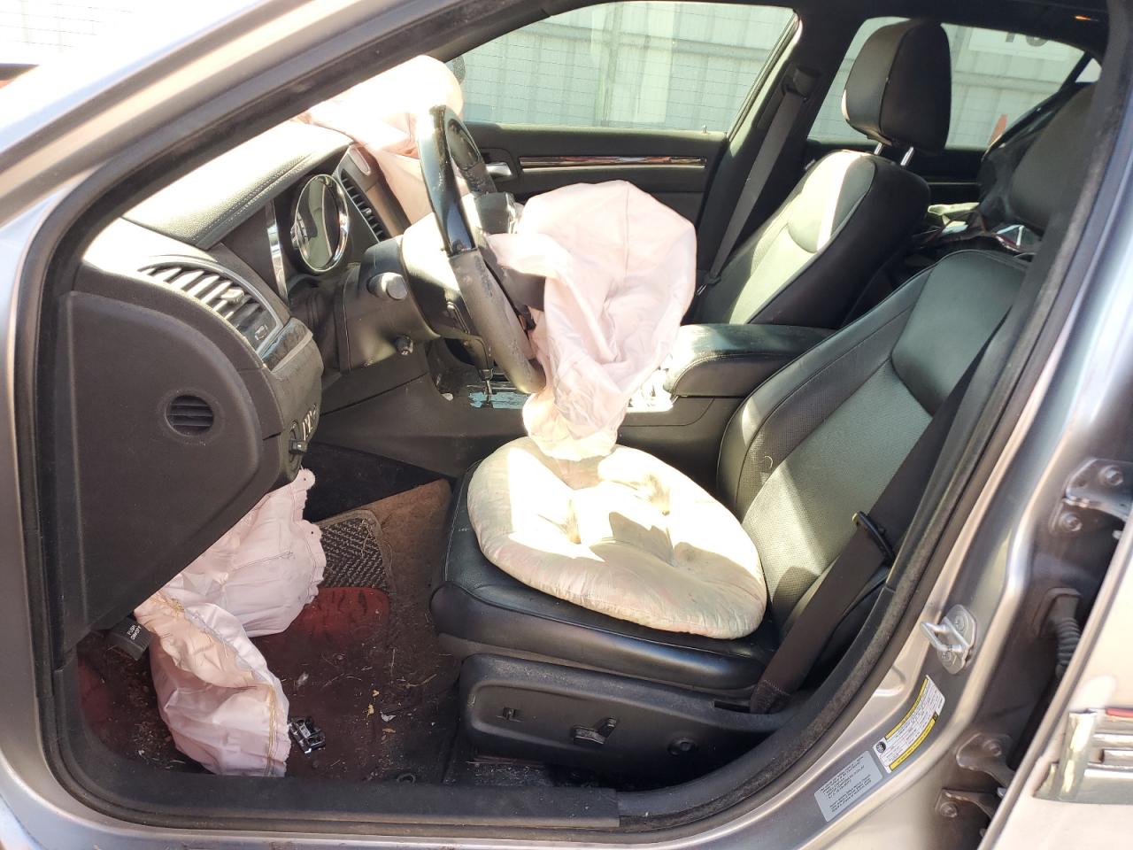 2014 Chrysler 300C VIN: 2C3CCAET0EH375861 Lot: 84955865