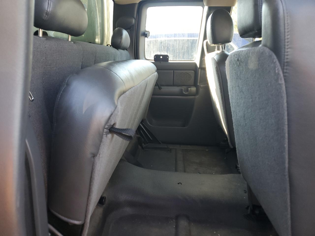 2004 Chevrolet Silverado K1500 VIN: 1GCEK19V64Z303144 Lot: 84646535