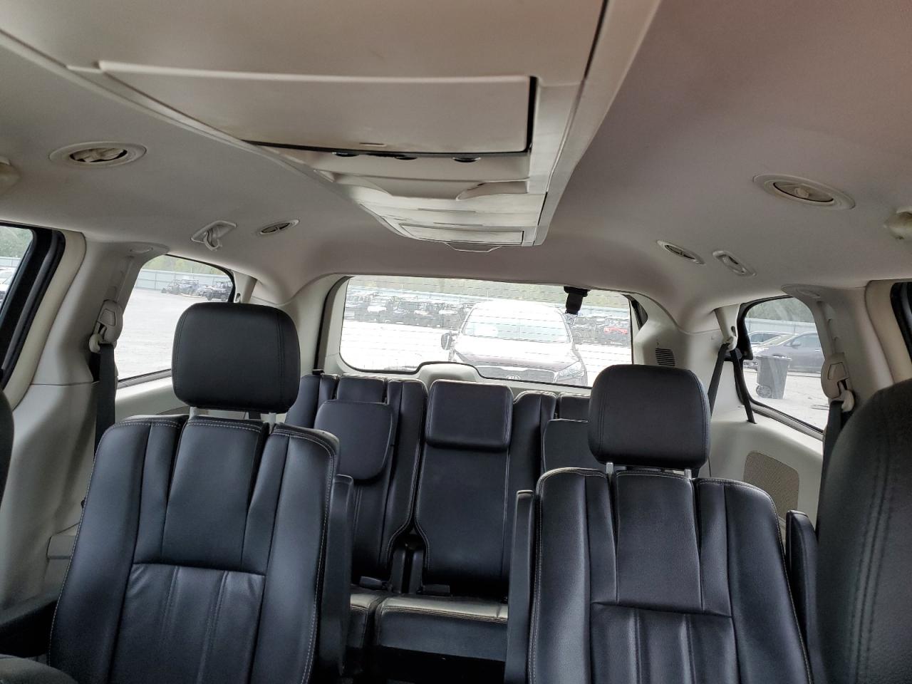 2013 Chrysler Town & Country Touring VIN: 2C4RC1BG6DR547820 Lot: 80747975