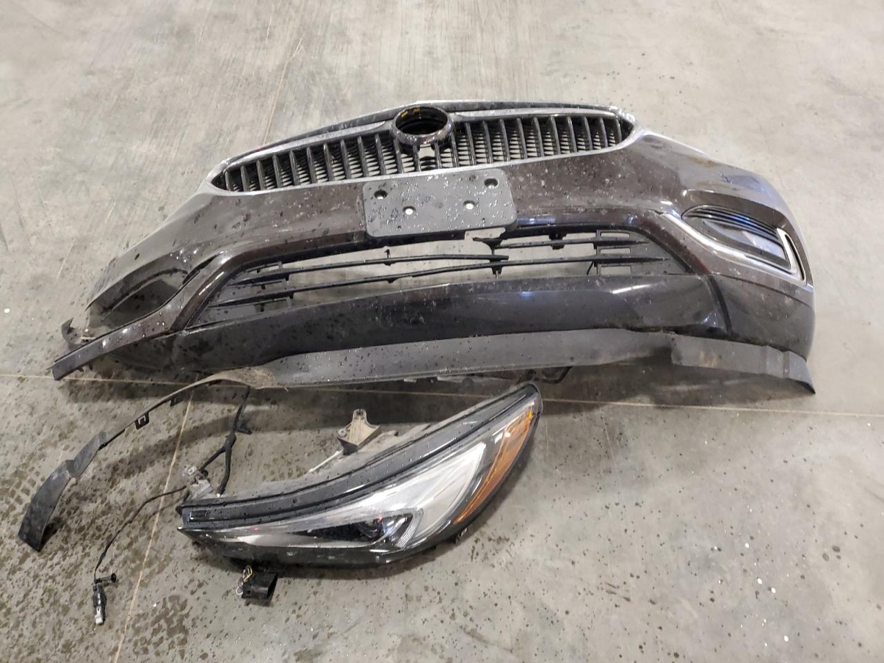 2018 Buick Enclave Premium VIN: 5GAEVBKW3JJ116035 Lot: 72014665