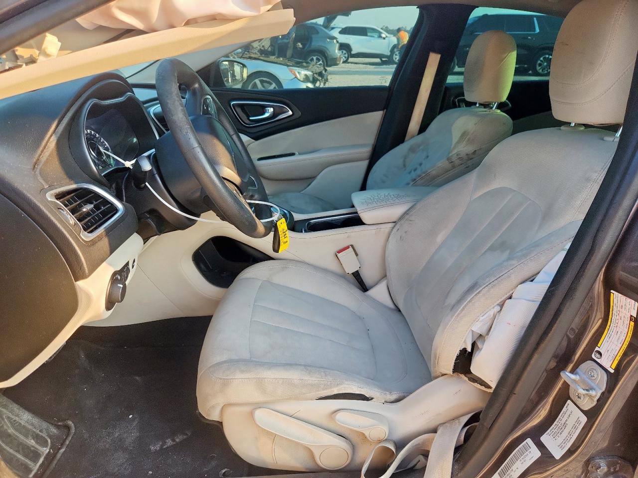 2016 Chrysler 200 Limited VIN: 1C3CCCAB8GN149506 Lot: 81267085