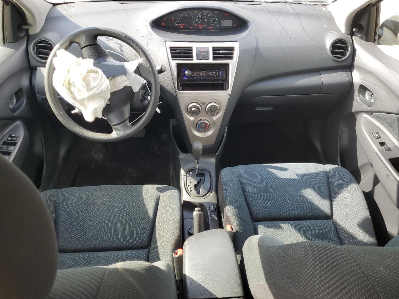 2012 Toyota Yaris VIN: JTDBT4K33CL038078 Lot: 83973085