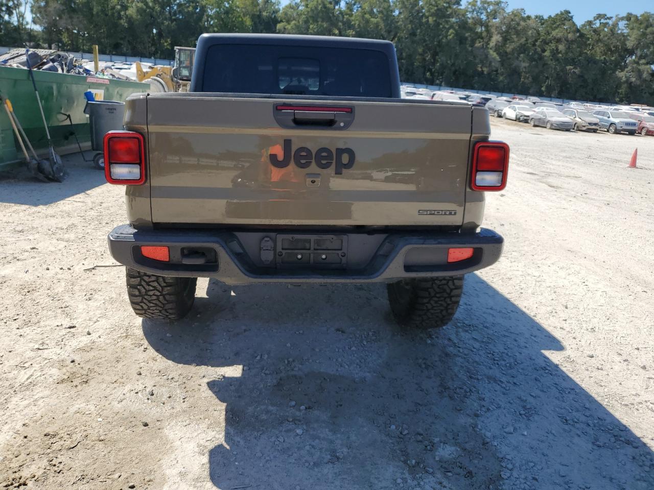 2020 Jeep Gladiator Sport VIN: 1C6HJTAGXLL164217 Lot: 81660885
