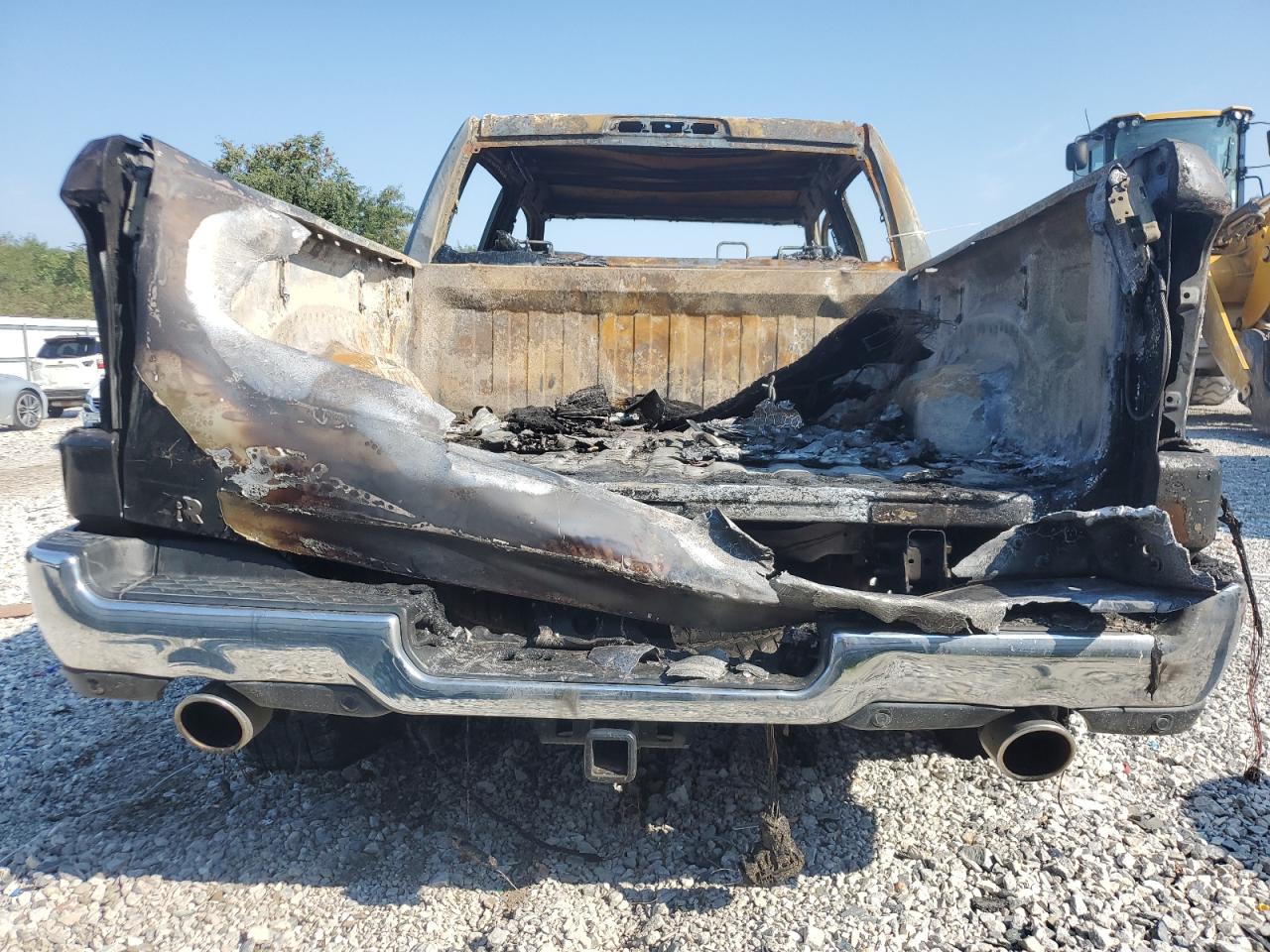 2019 Ram 1500 Laramie VIN: 1C6SRFJT7KN504083 Lot: 80753355