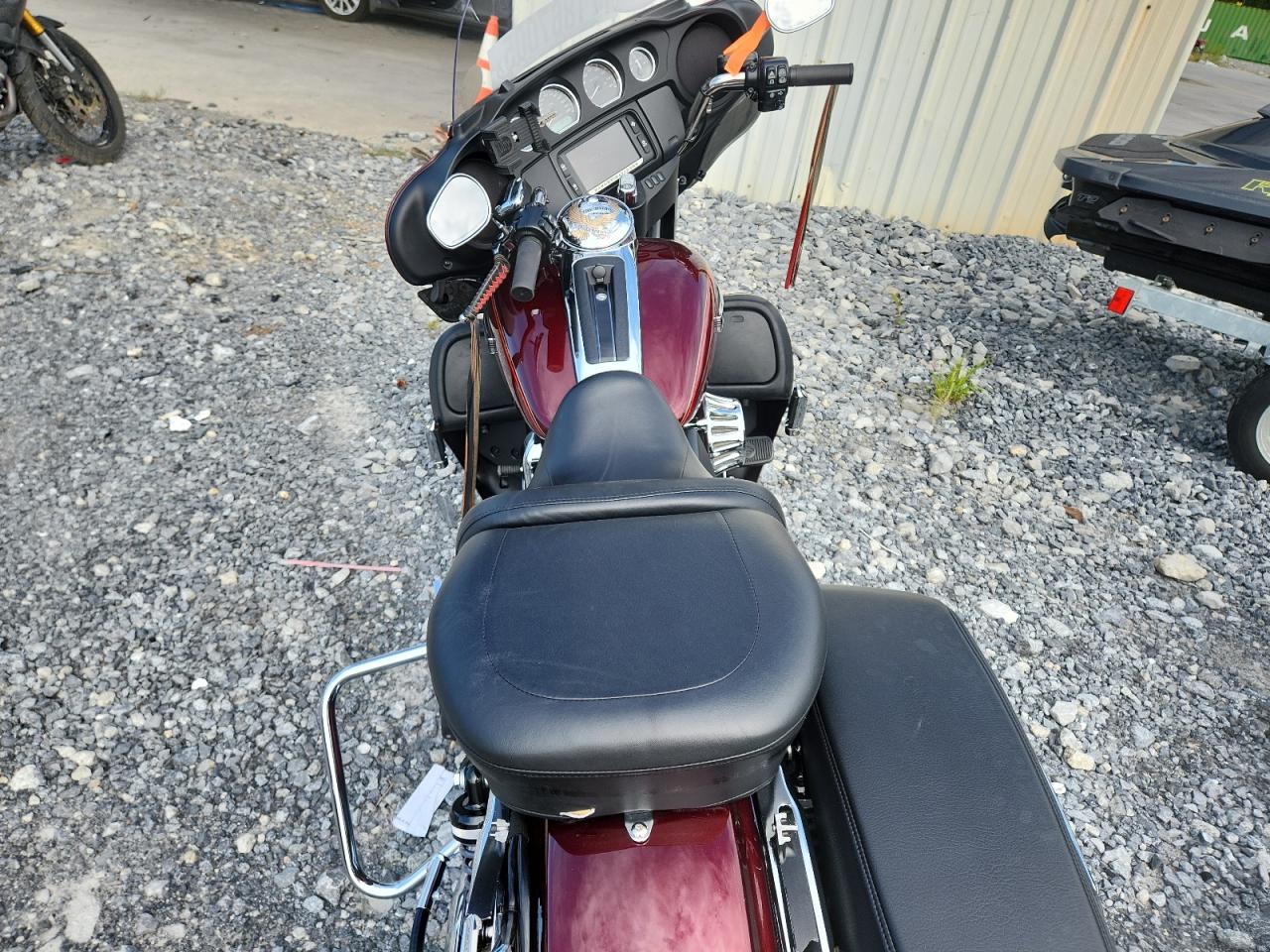 2016 Harley-Davidson Flhtcu Ultra Classic Electra Glide VIN: 1HD1FCM13GB637808 Lot: 71867005